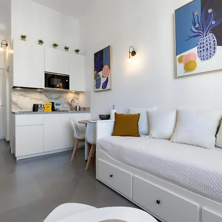 Gallia Apartment *